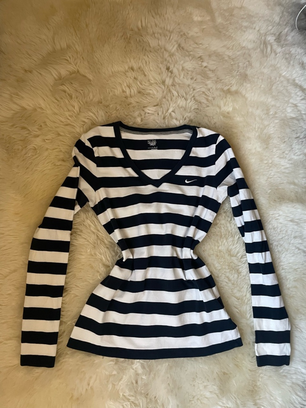 Vintage | rare Nike navy & blue striped long sleeve workout shirt
